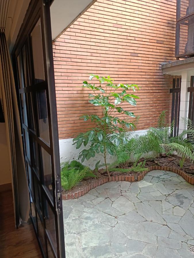 Hotel Poma Rosa Medellin Bagian luar foto